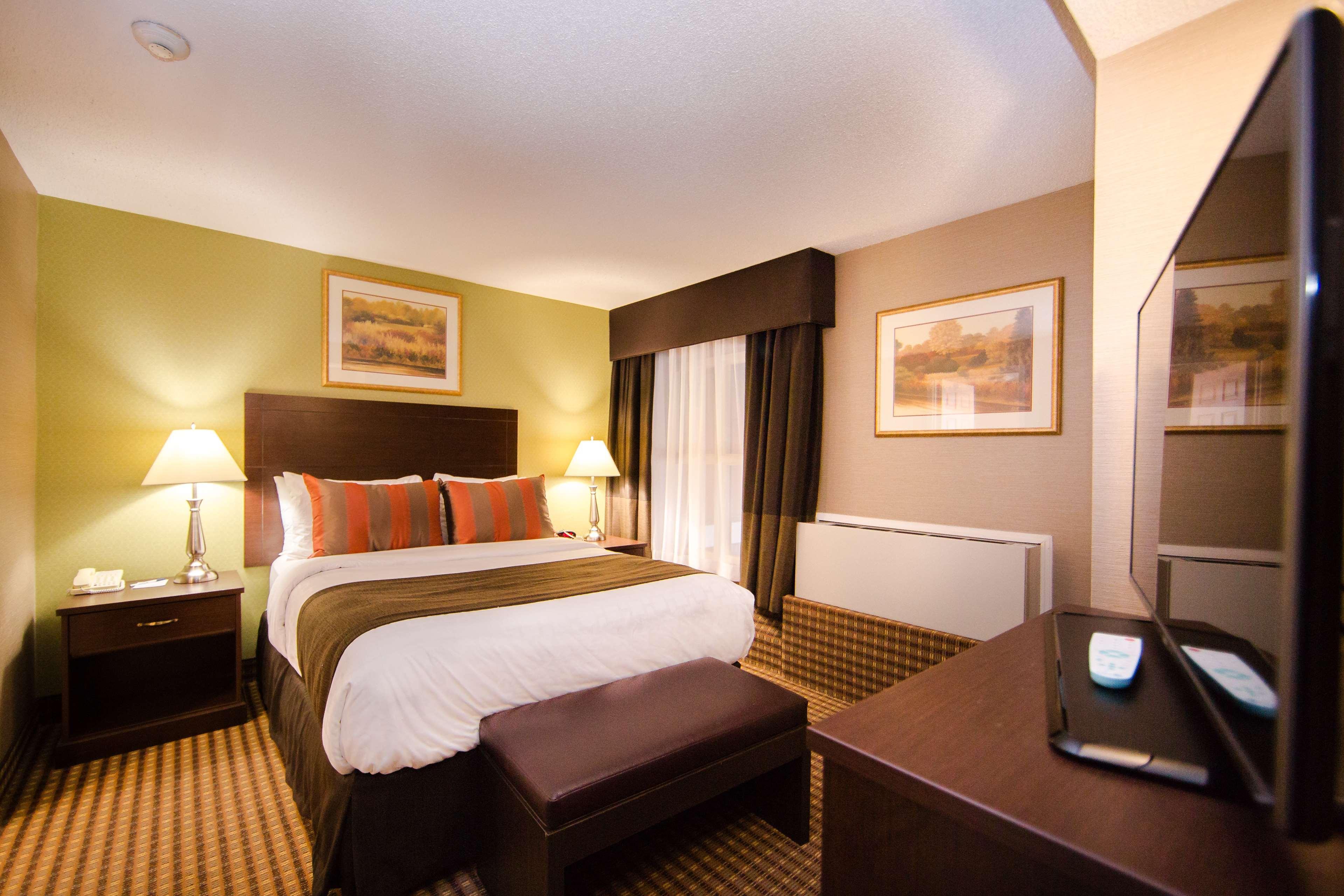Best Western Plus Ottawa Kanata Hotel And Conference Centre Extérieur photo