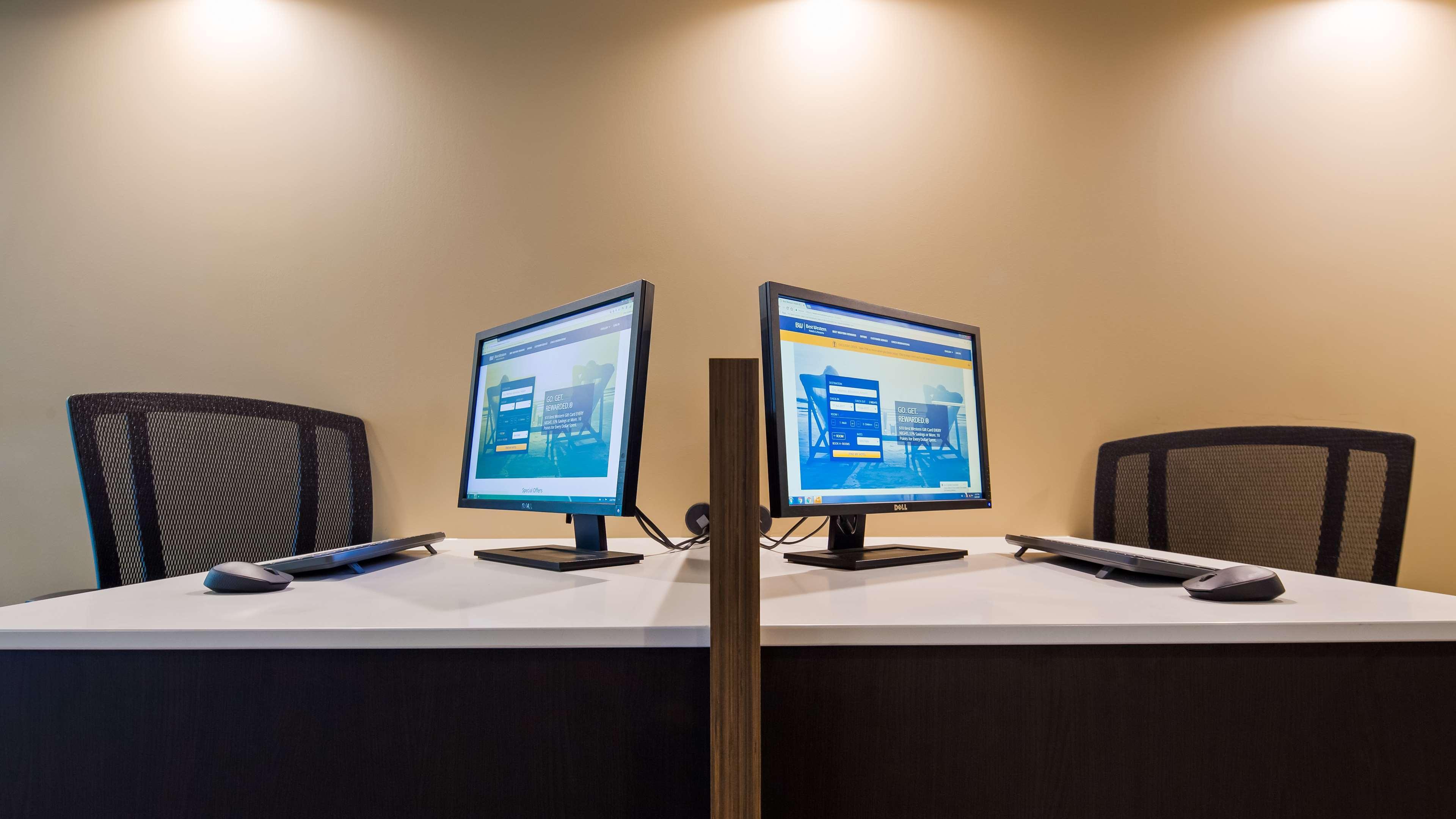 Best Western Plus Ottawa Kanata Hotel And Conference Centre Extérieur photo