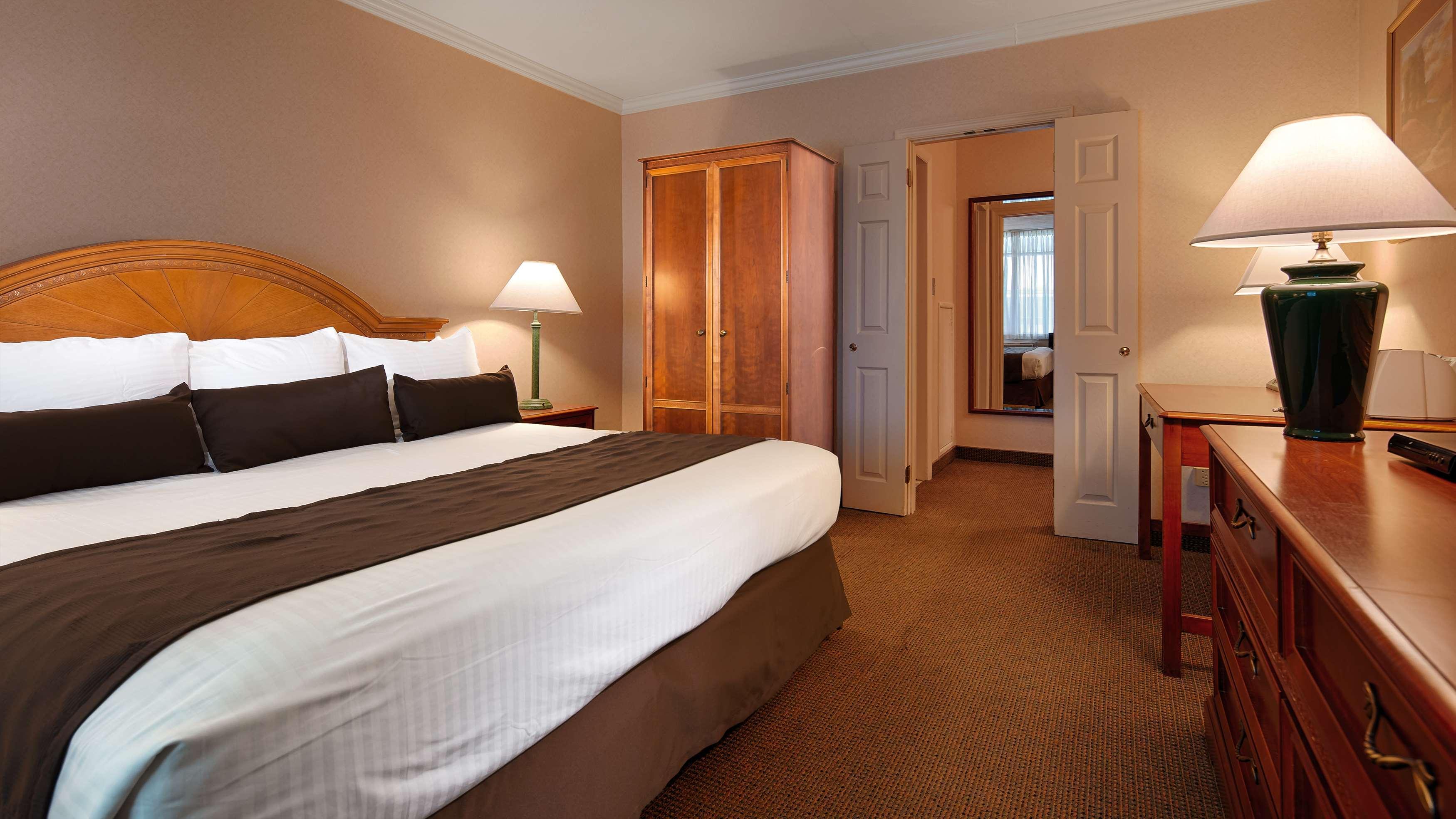 Best Western Plus Ottawa Kanata Hotel And Conference Centre Extérieur photo
