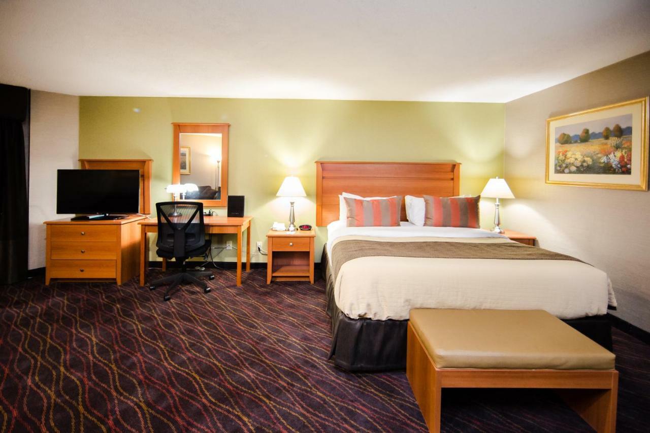 Best Western Plus Ottawa Kanata Hotel And Conference Centre Extérieur photo